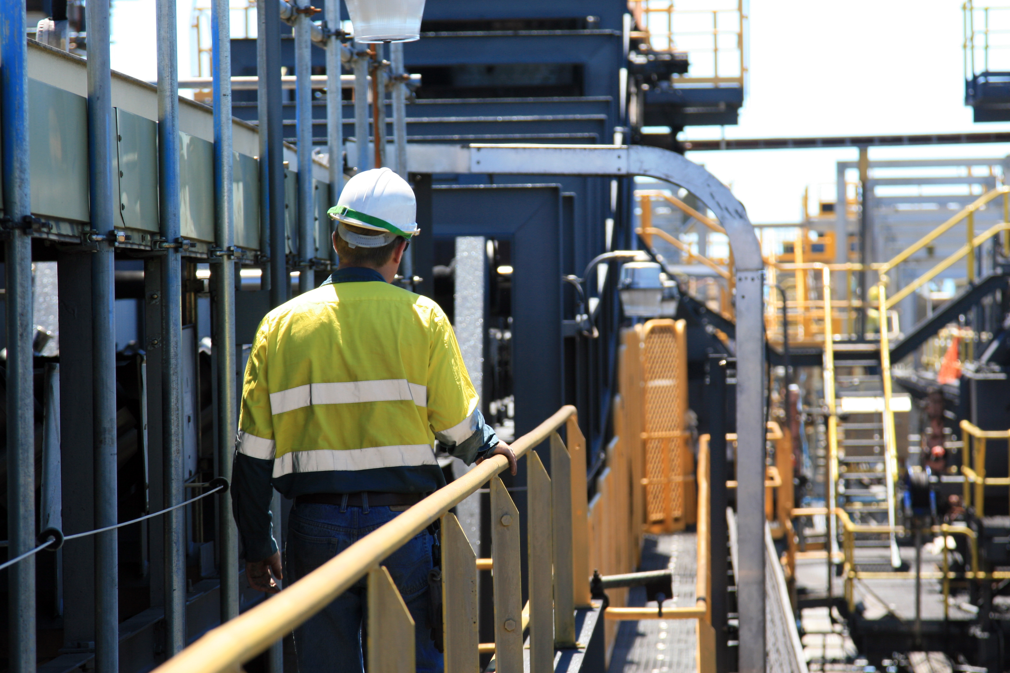 Deliver safe and compliant projects Image